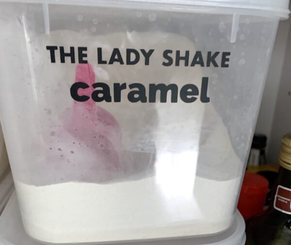 THE LADY SHAKE caramel